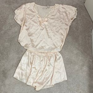 Victoria’s Secret pajamas set